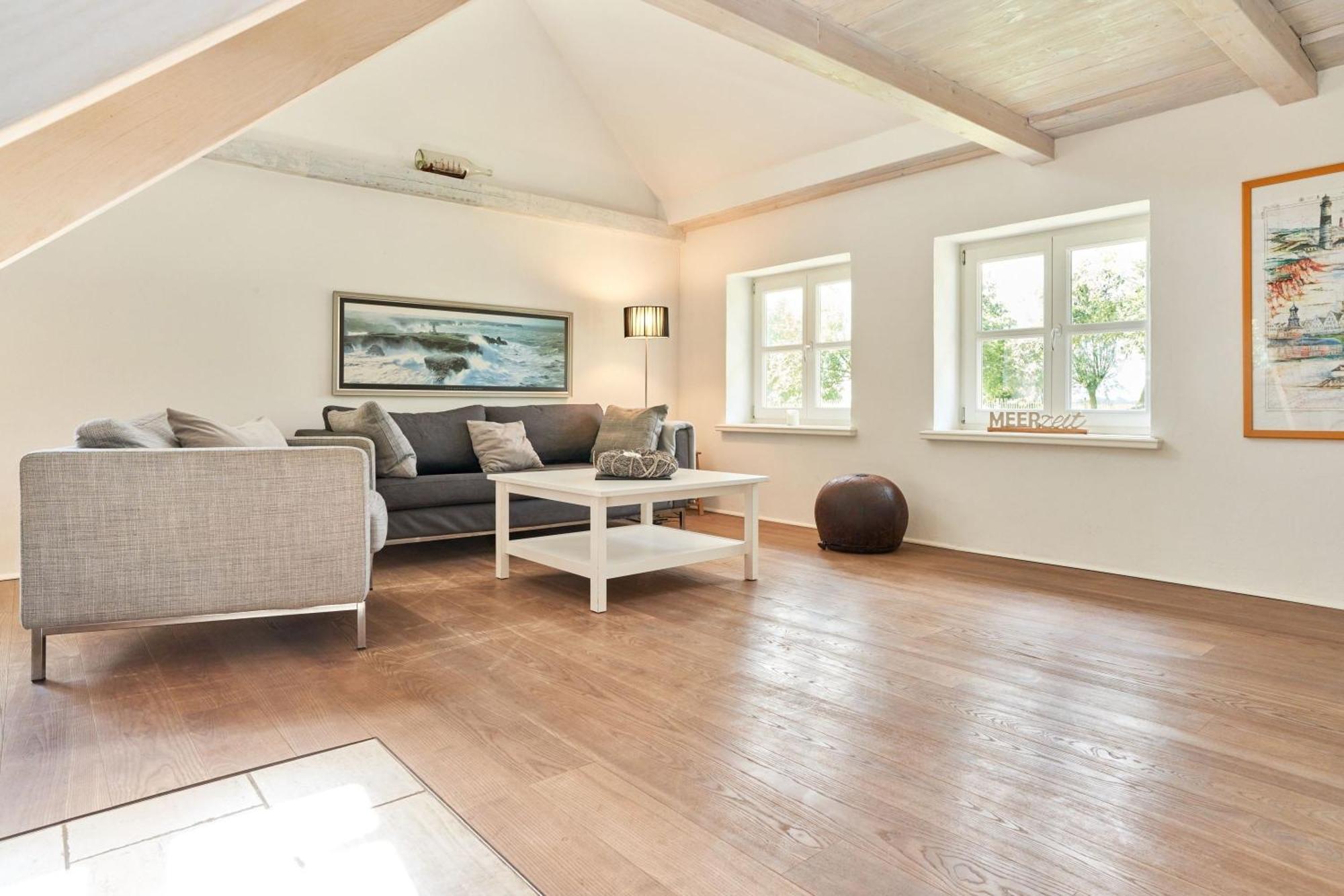 Holiday Home,1771240162:JPEG