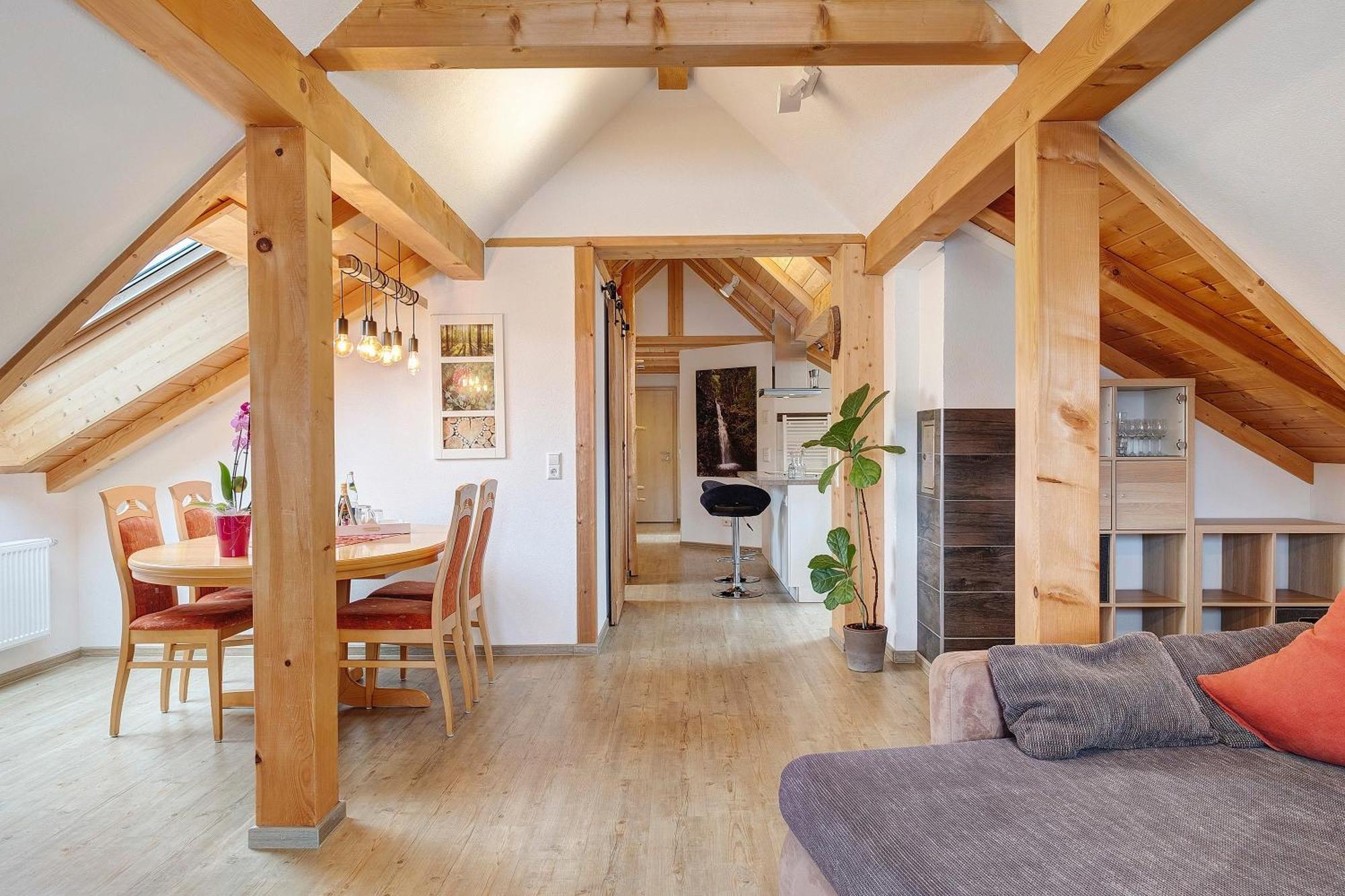 Deluxe-Apartment mit 2 Schlafzimmern und Gartenblick
