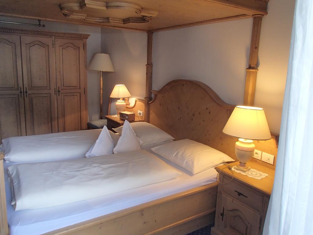 Double Room with Balcony,264655913:JPEG