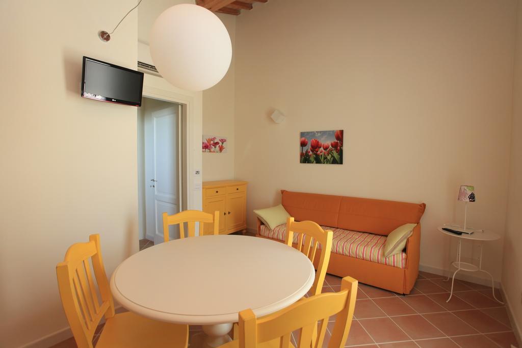Apartment Ground Floor,1036578877:JPEG