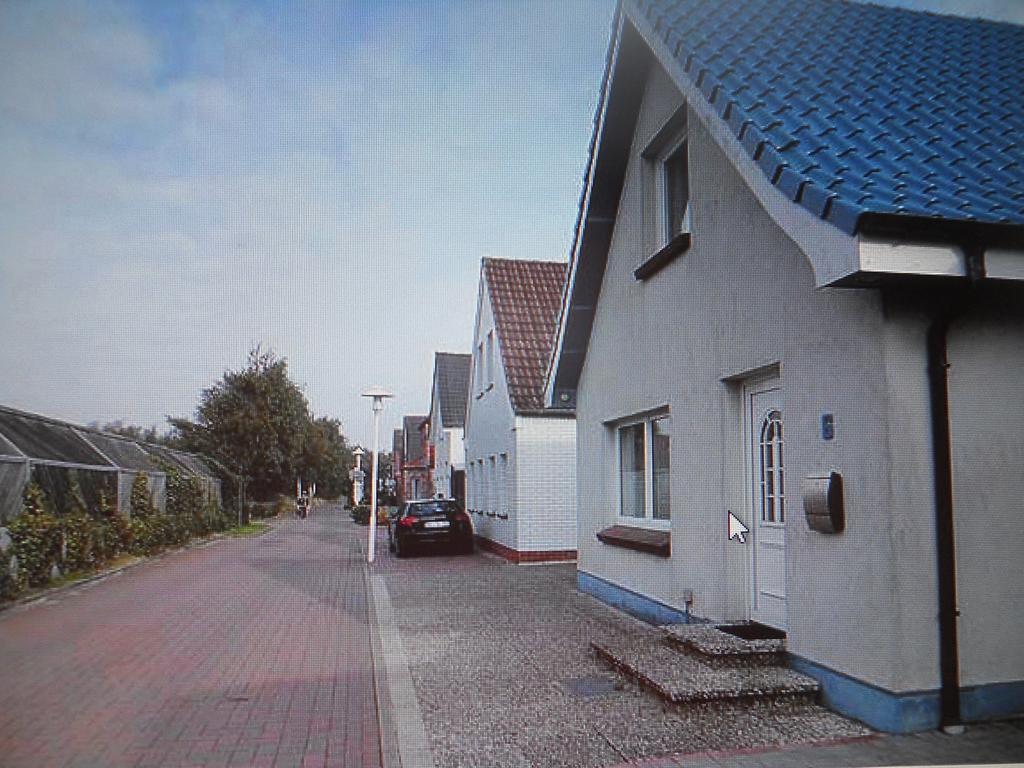 Two-Bedroom House,224459960:JPEG