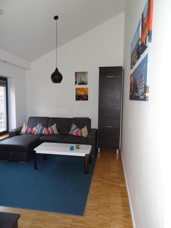One-Bedroom Apartment,246059581:JPEG