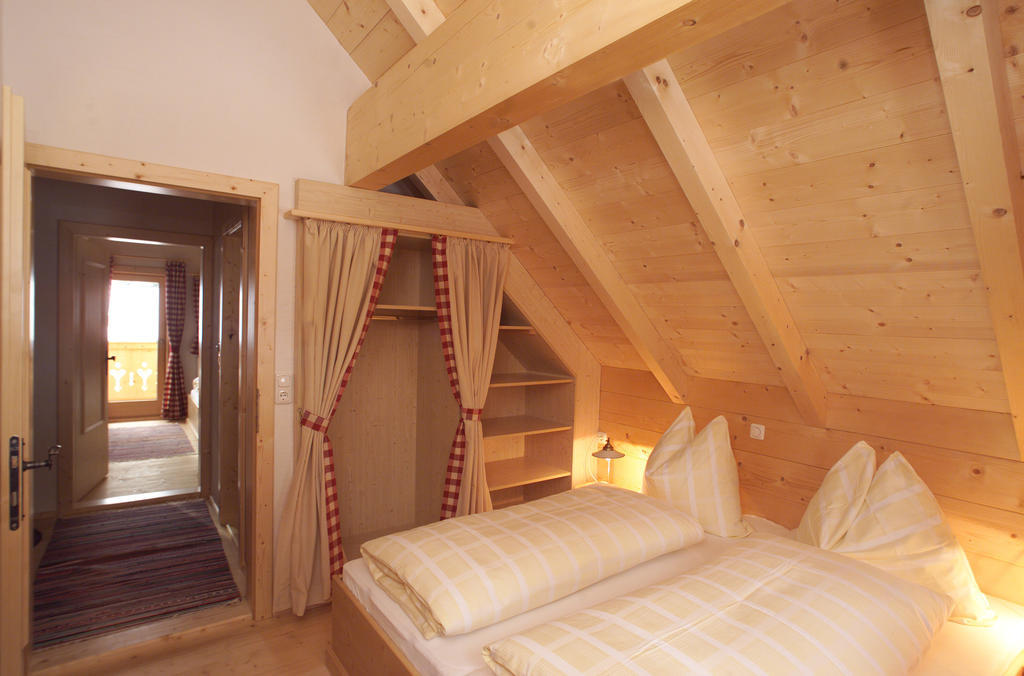 Chalet with Balcony (2-4 Adults),247235337:JPEG