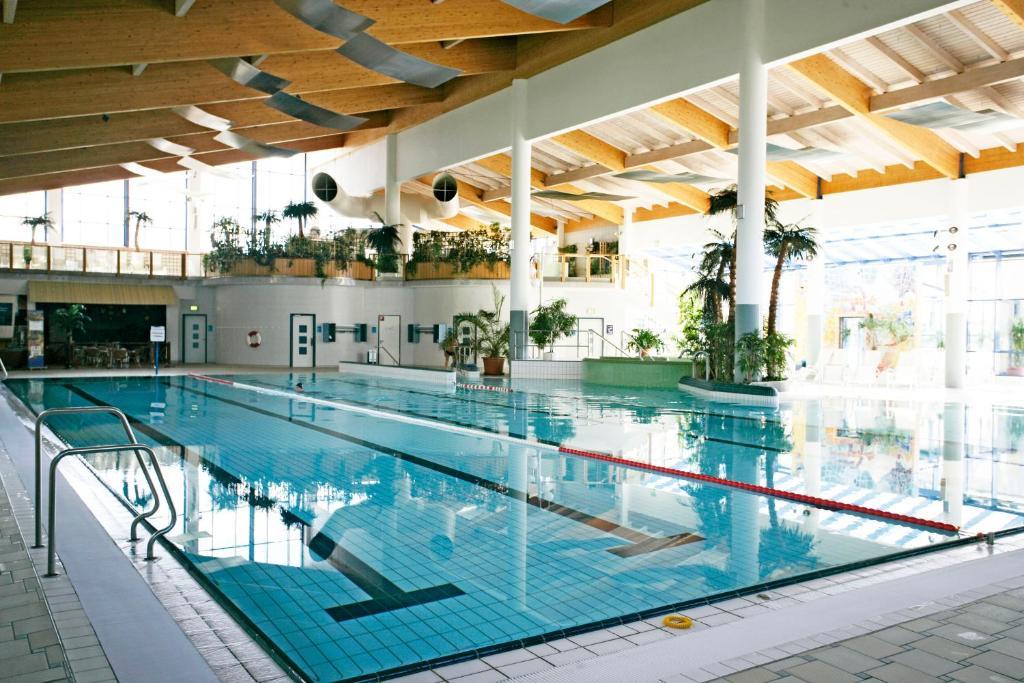 Deluxe Double Room with Balcony,161303085:JPEG