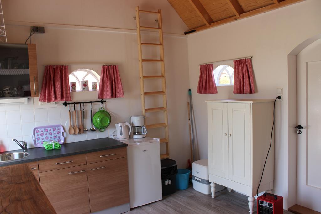 Holiday Home,275216897:JPEG
