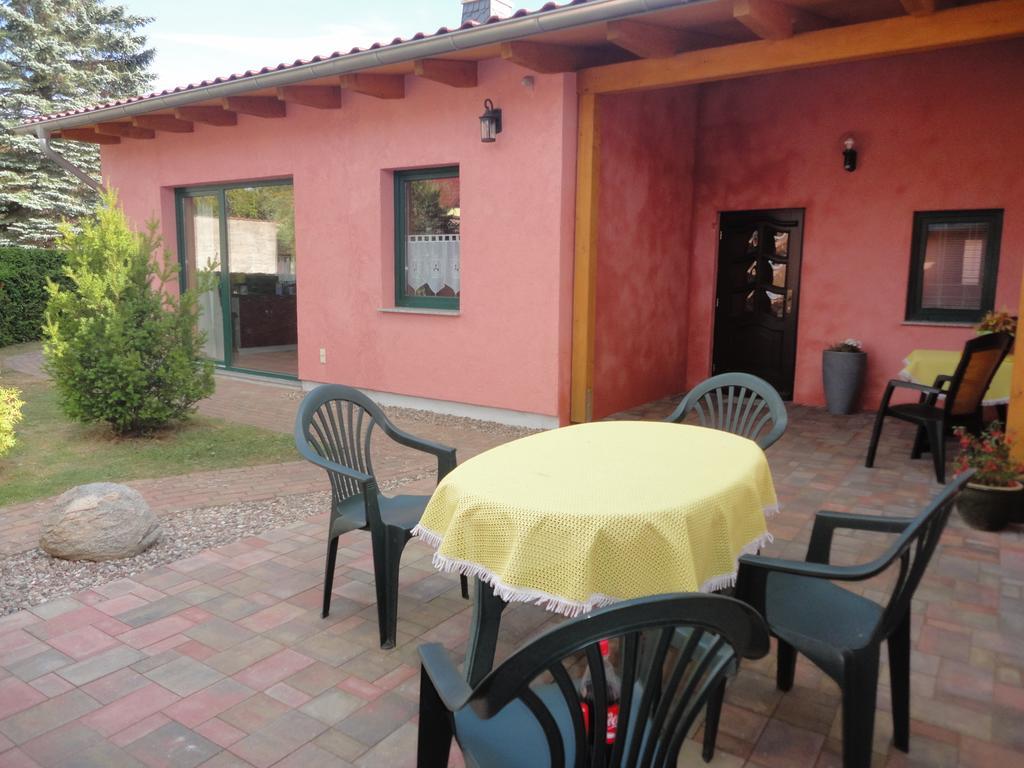 Holiday Home,330150442:JPEG