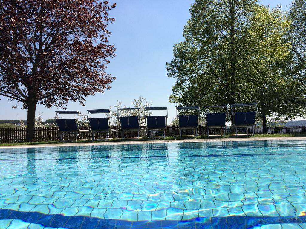 Holiday Home or Apartment,1388367851:JPEG