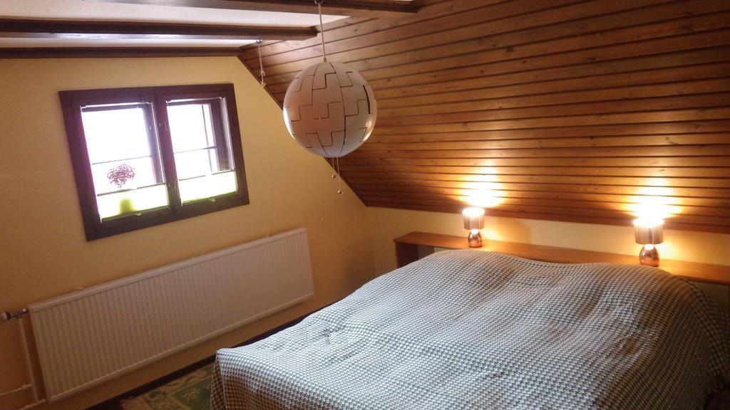 Holiday Home,330534694:JPEG