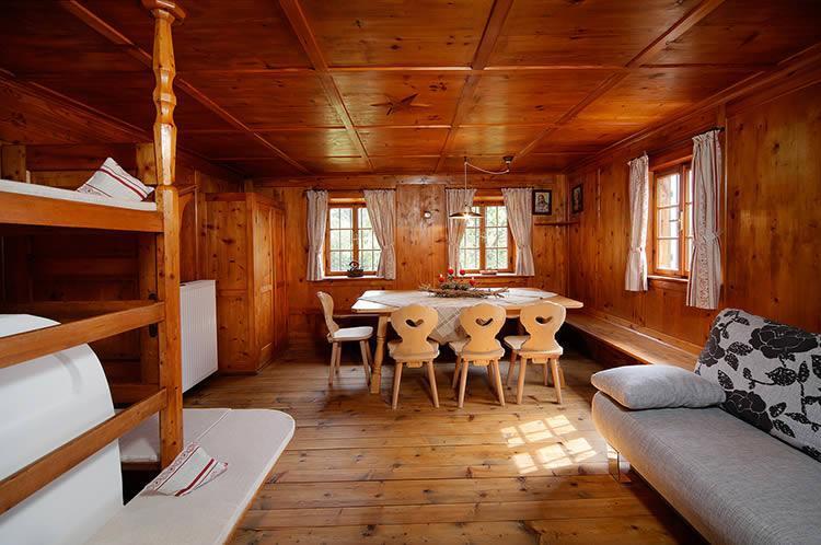 Holiday Home,351195796:JPEG