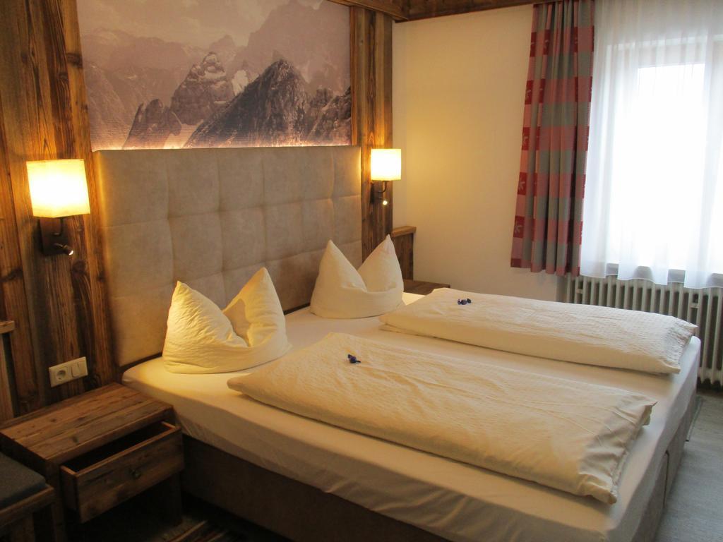 Double Room Mountain View,670519461:JPEG