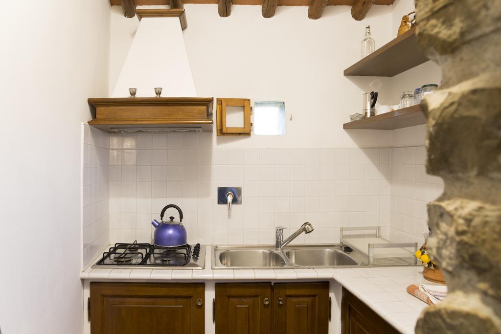 Two-Bedroom Apartment,685683810:JPEG