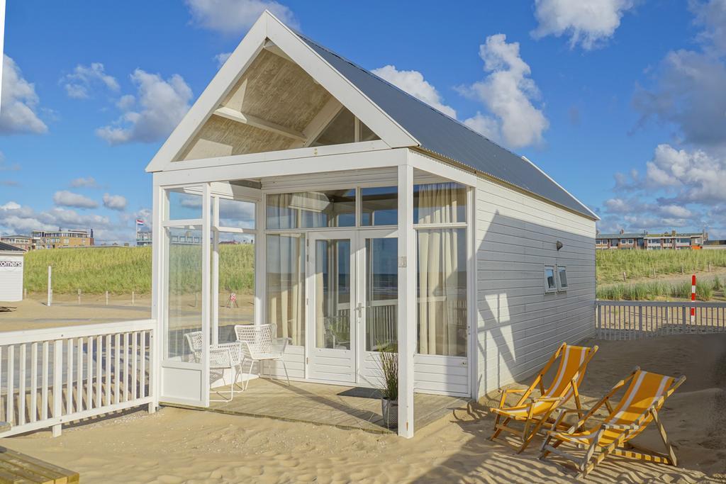 Two-Bedroom House,389360027:JPEG