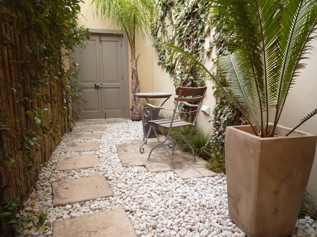 Three-Bedroom Villa Hot Tub 70 Loader Street,831527111:JPEG