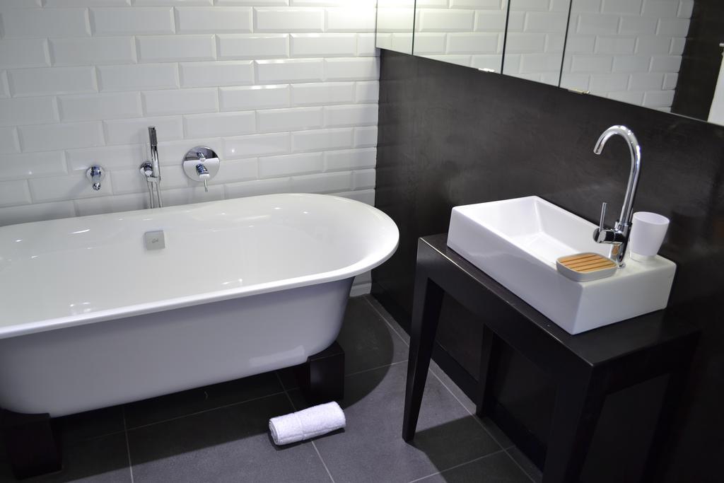 Four-Bedroom Villa Hot Tub 76 Waterkant Street,403542180:JPEG