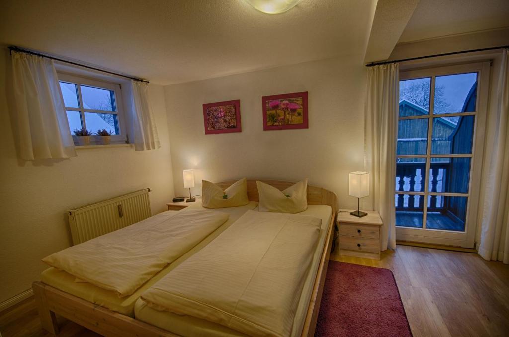 Double Room,156870759:JPEG