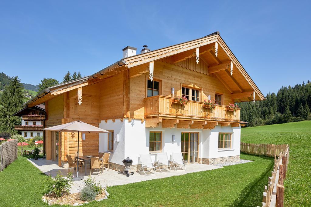 Superior Chalet,1345925864:JPEG