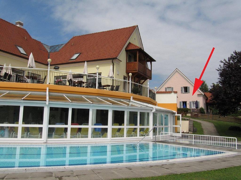 Holiday Home or Apartment,753293867:JPEG