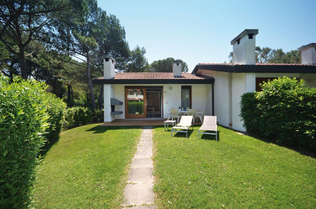 Two-Bedroom Villa,463065288:JPEG