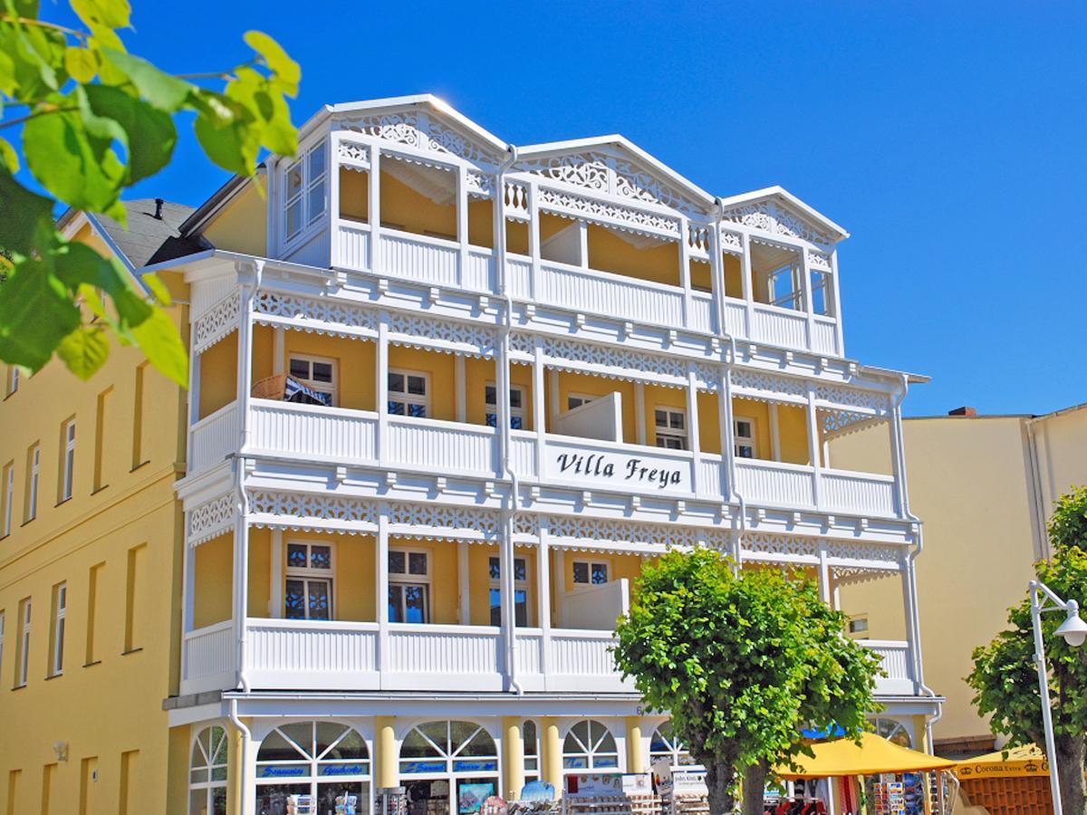 Apartment with Balcony,545944512:JPEG