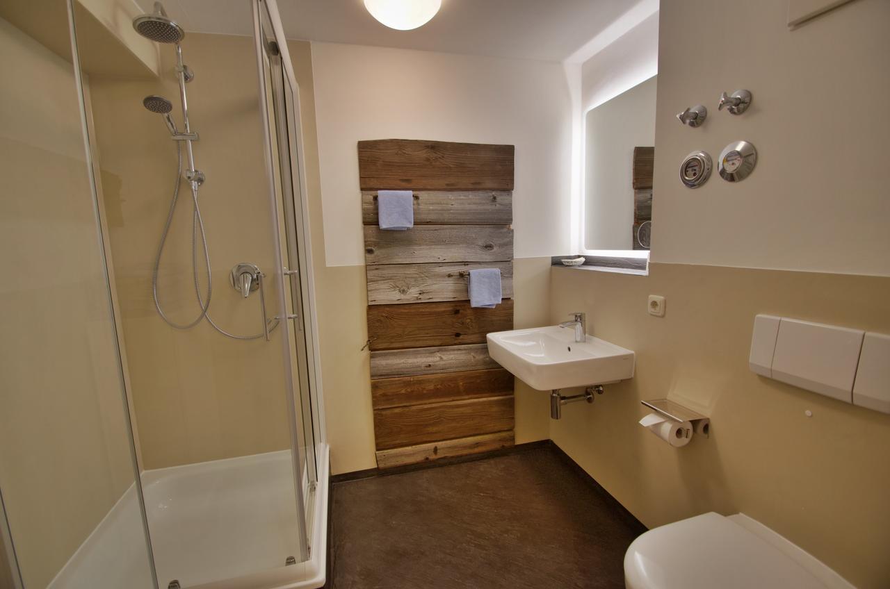 Two-Bedroom Apartment,547312233:JPEG