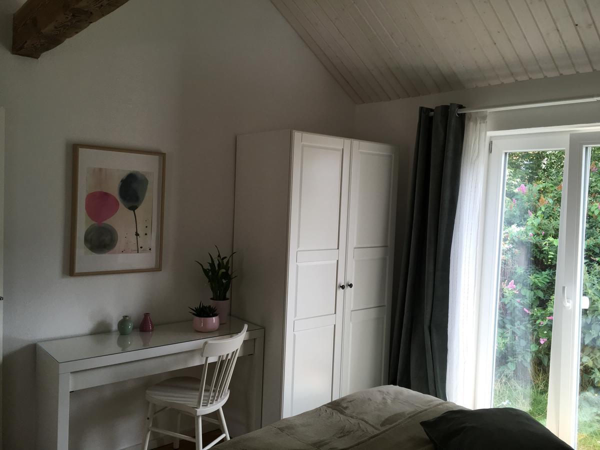 Two-Bedroom House,551490645:JPEG