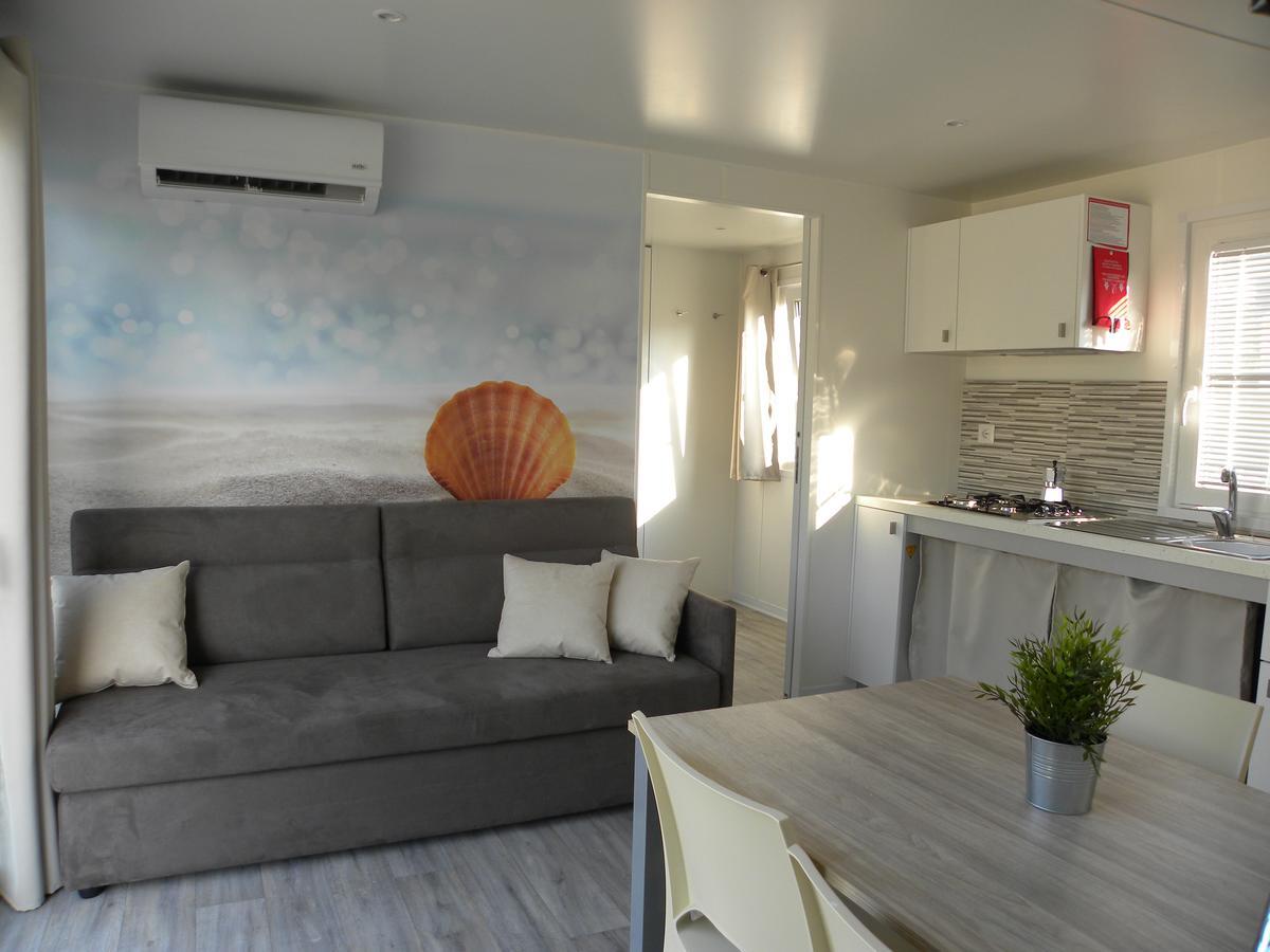 Mobile Home,610500008:JPEG