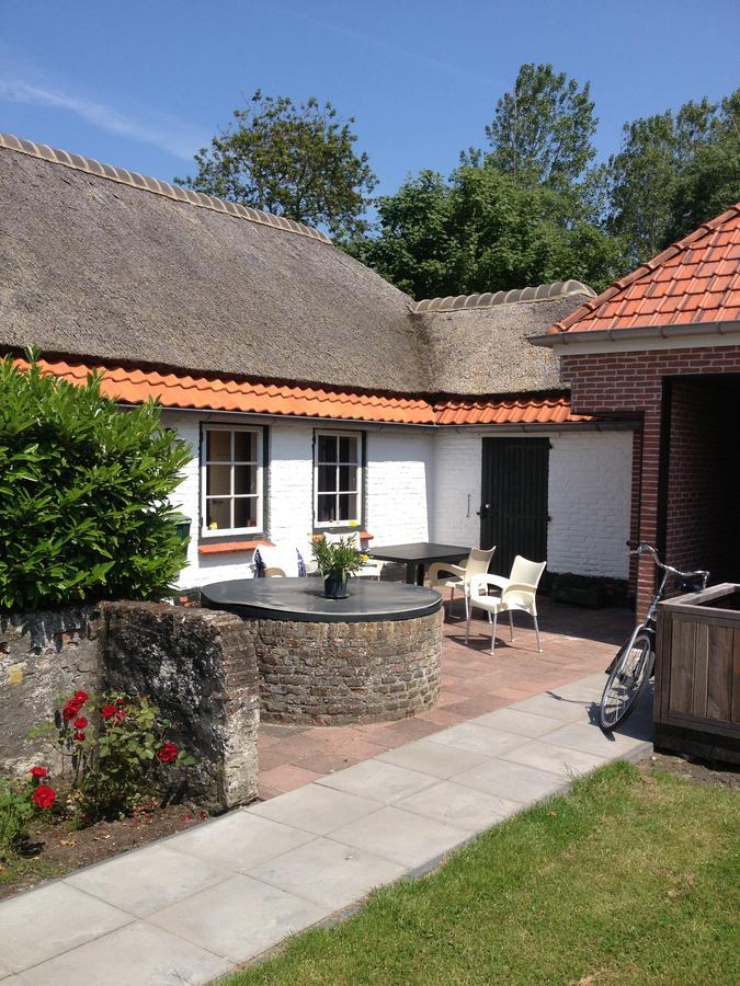 Two-Bedroom House,1260540706:JPEG