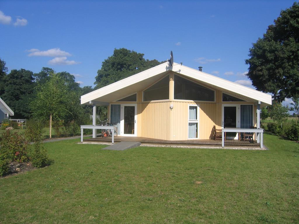 Three-Bedroom Bungalow,1576773968:JPEG
