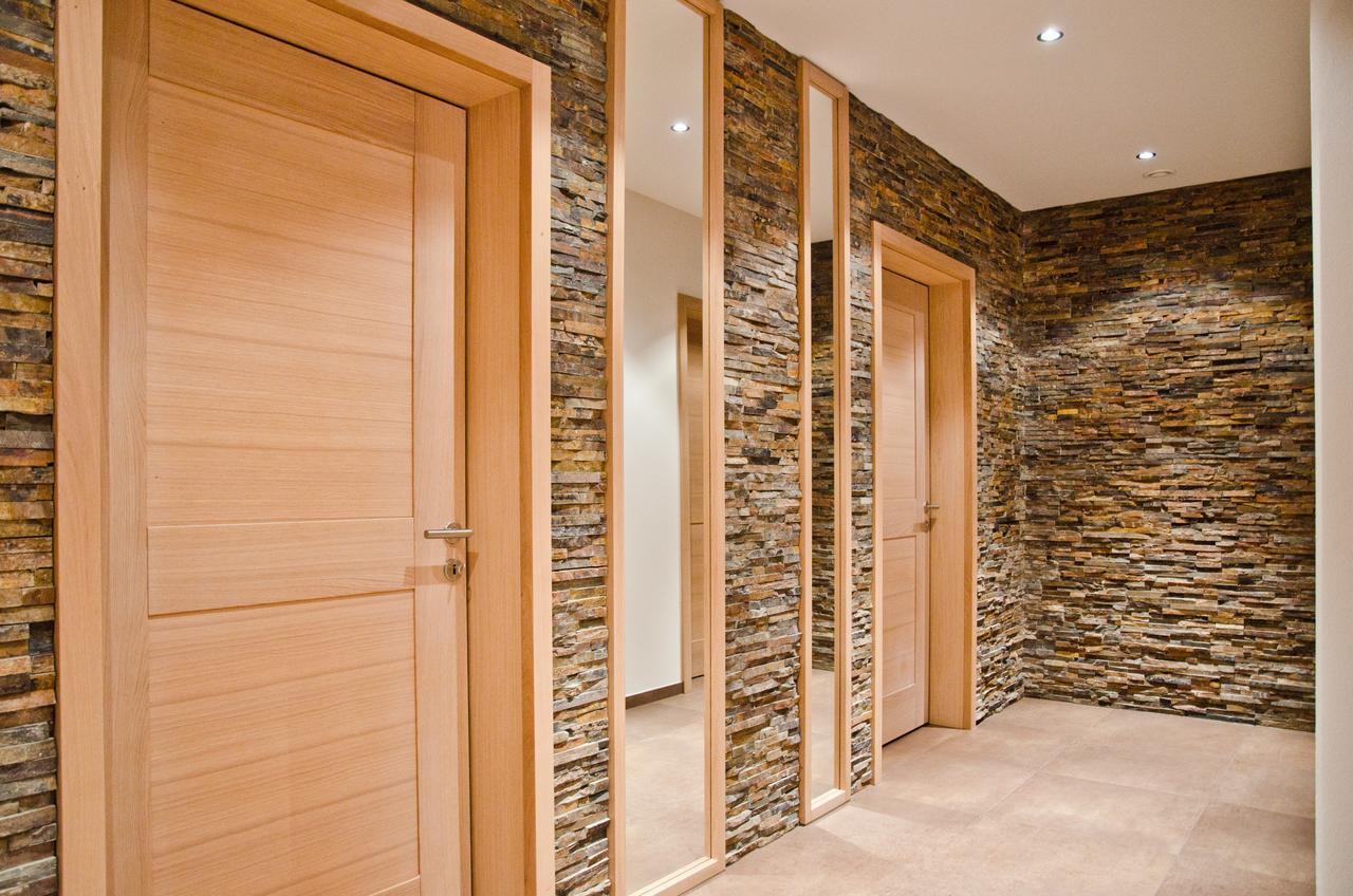 Chalet,697298802:JPEG