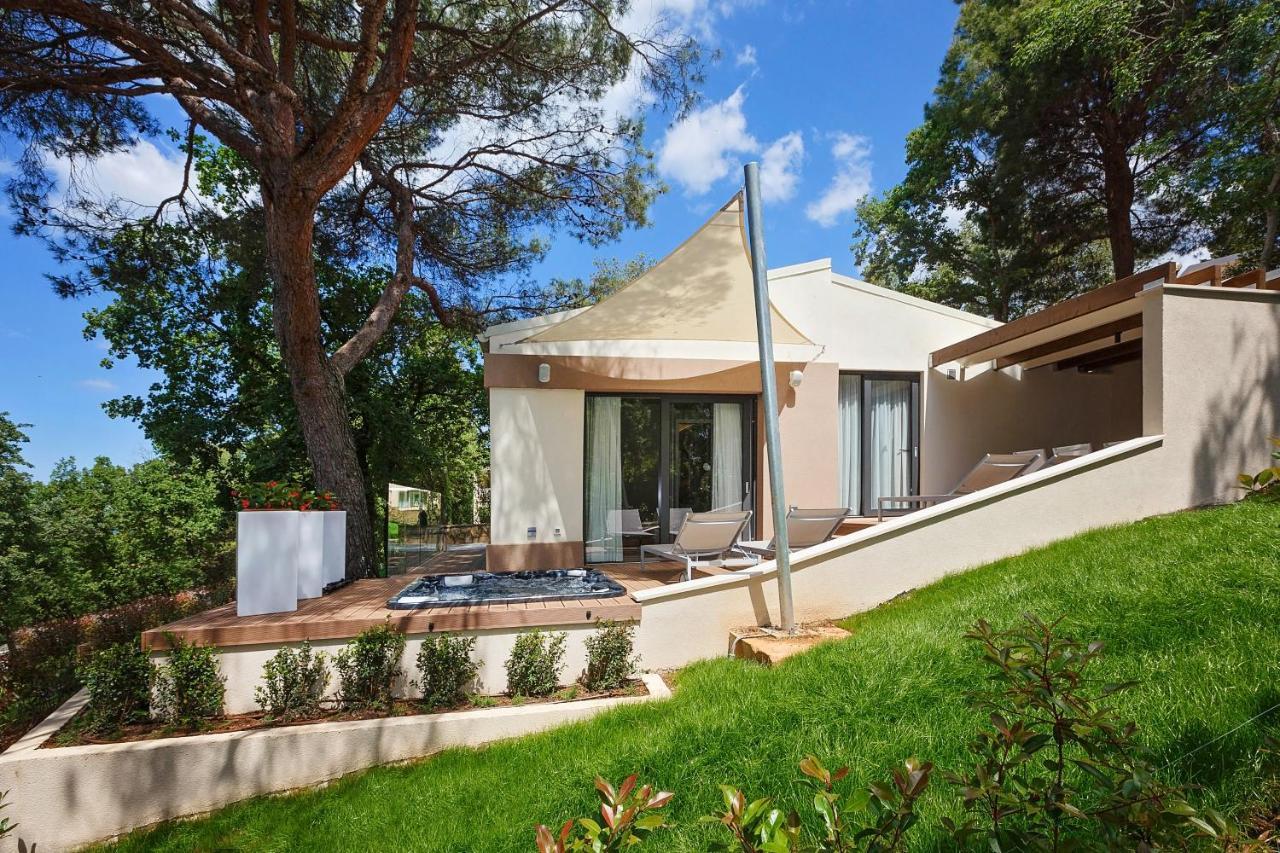 Premium Villa