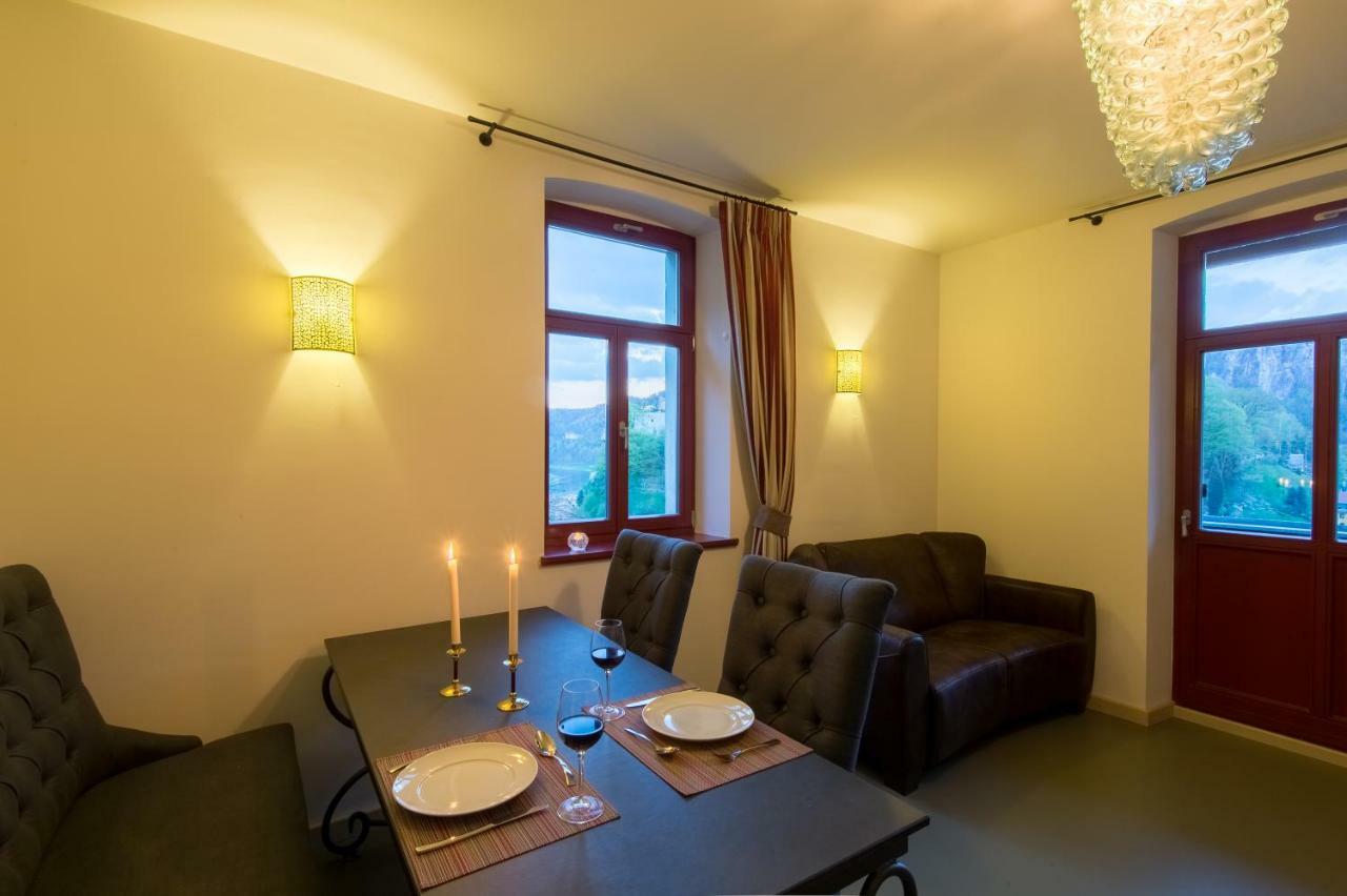 Deluxe Apartment,999733950:JPEG