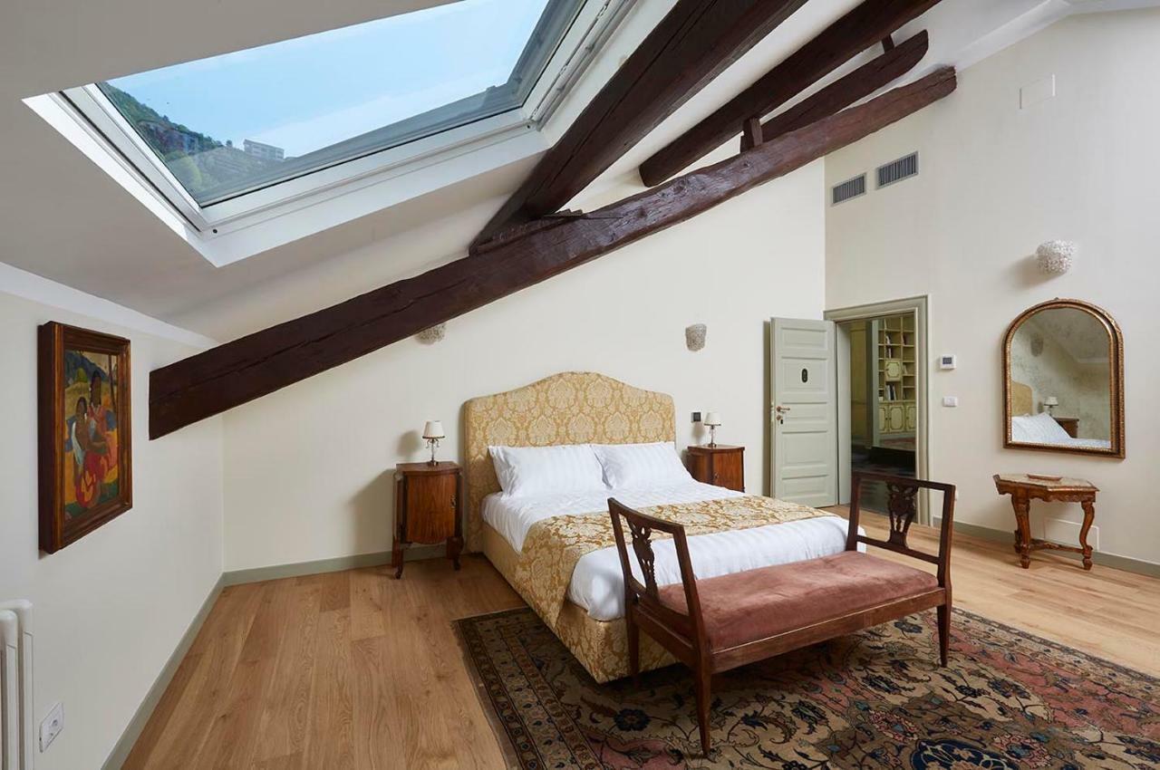 Deluxe Double Room,798362628:JPEG