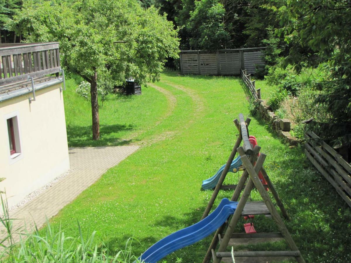 Grosses Ferienhaus mit 6 Wohneinheiten
