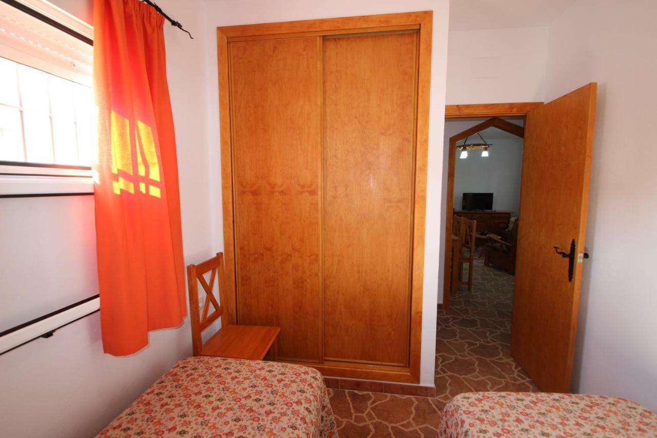 Two-Bedroom House,857438597:JPEG