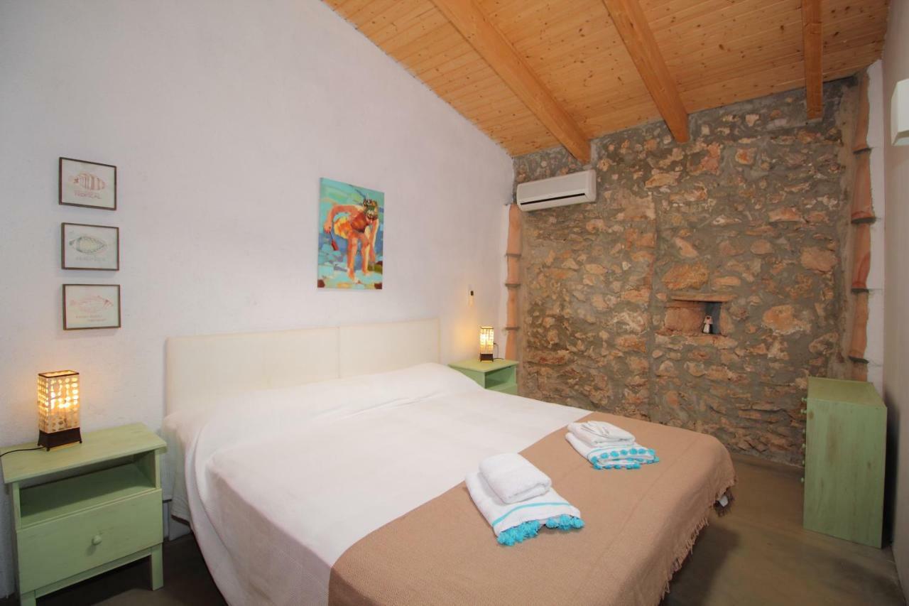 Two-Bedroom Apartment Terrace,896973829:JPEG