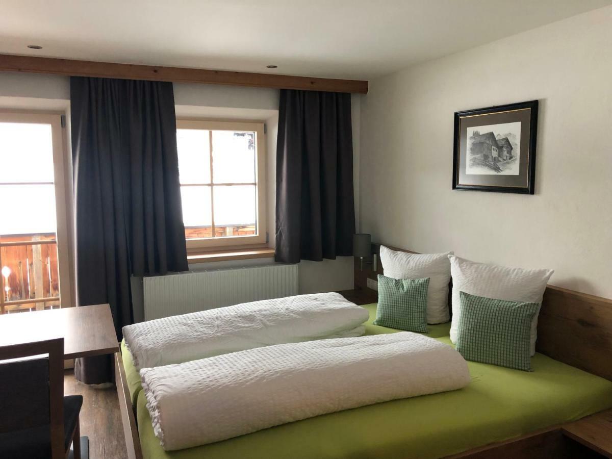 Double Room Balcony,1382395067:JPEG