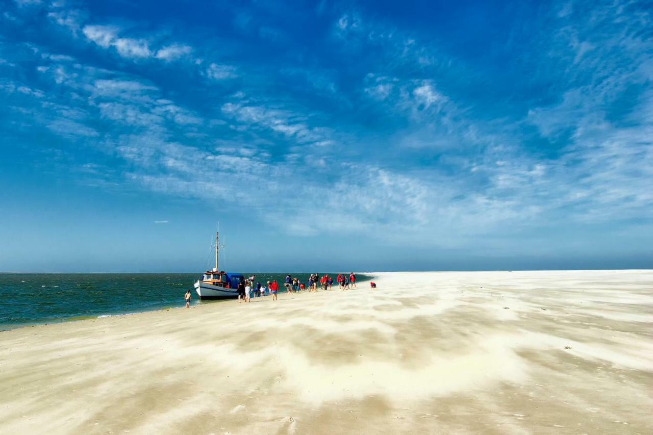 Holiday Home,871236275:JPEG