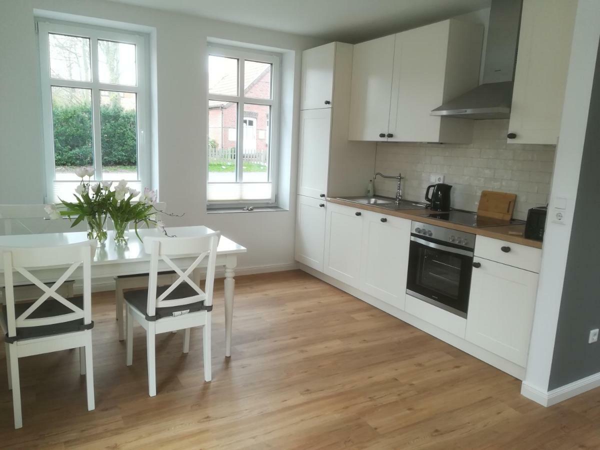 Semi-detached House,876139181:JPEG