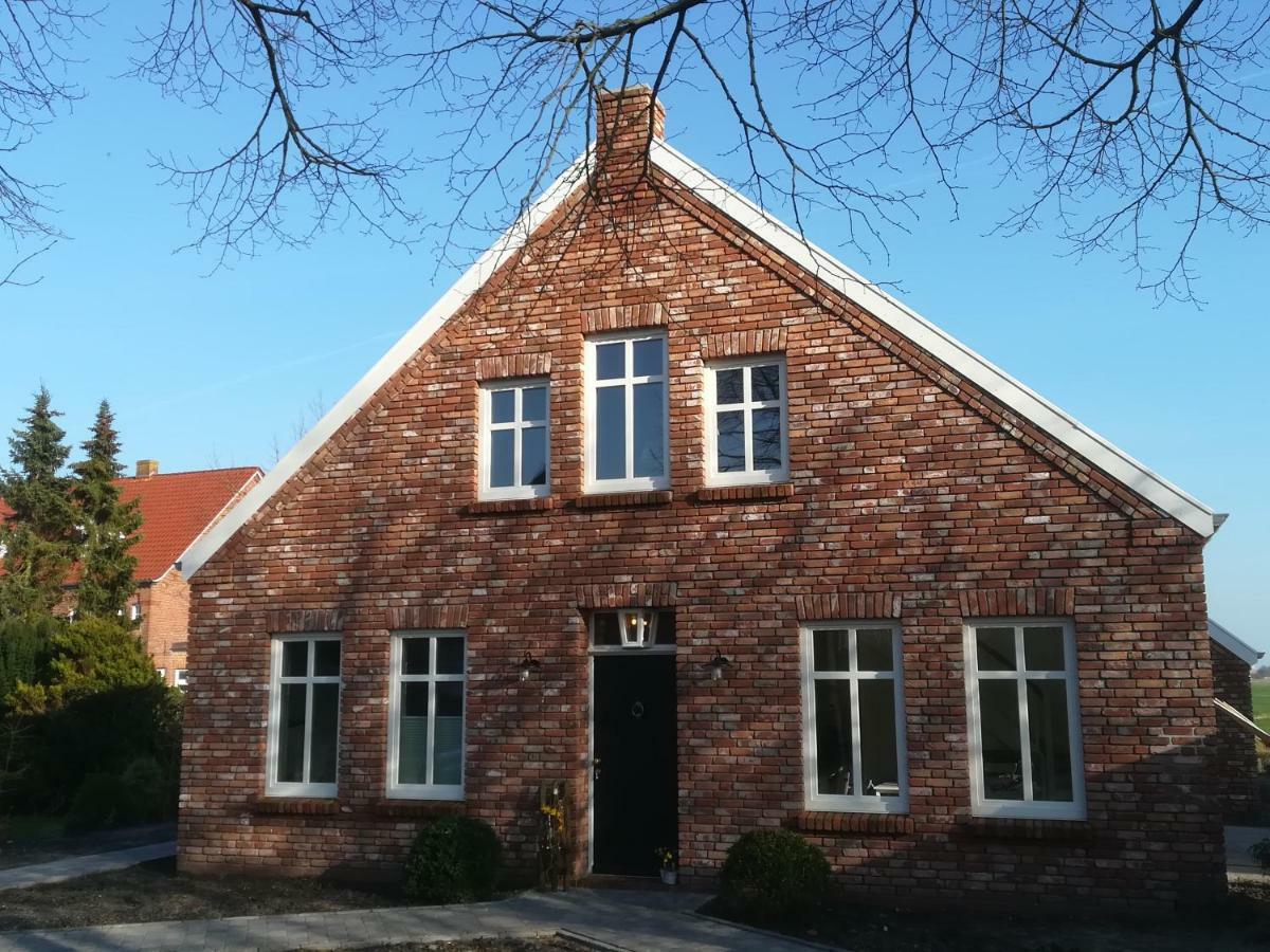 Semi-detached House,879200678:JPEG