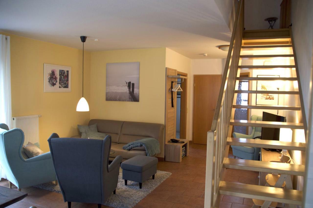 Two-Bedroom House,877200419:JPEG