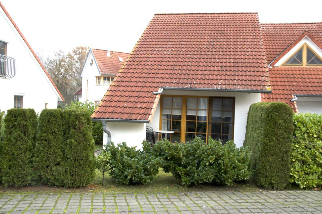 Two-Bedroom House,877200707:JPEG