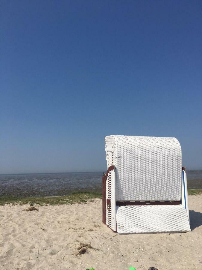 Holiday Home,867250280:JPEG