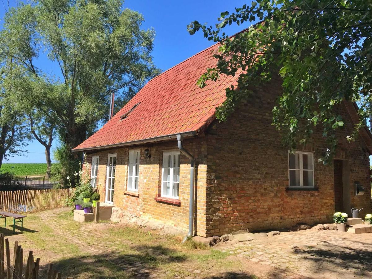 Holiday Home,1233338402:JPEG