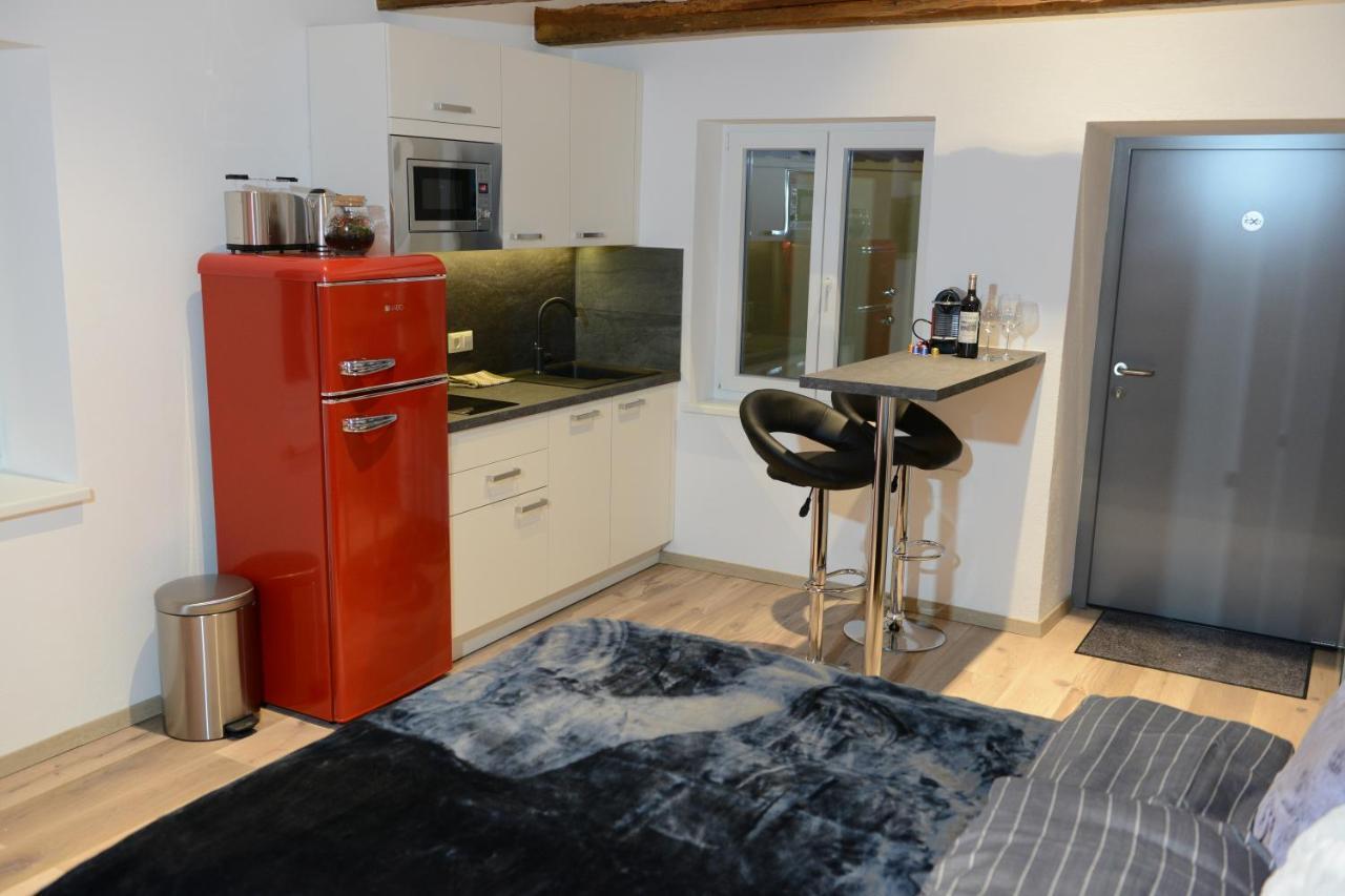 One-Bedroom House,946369459:JPEG