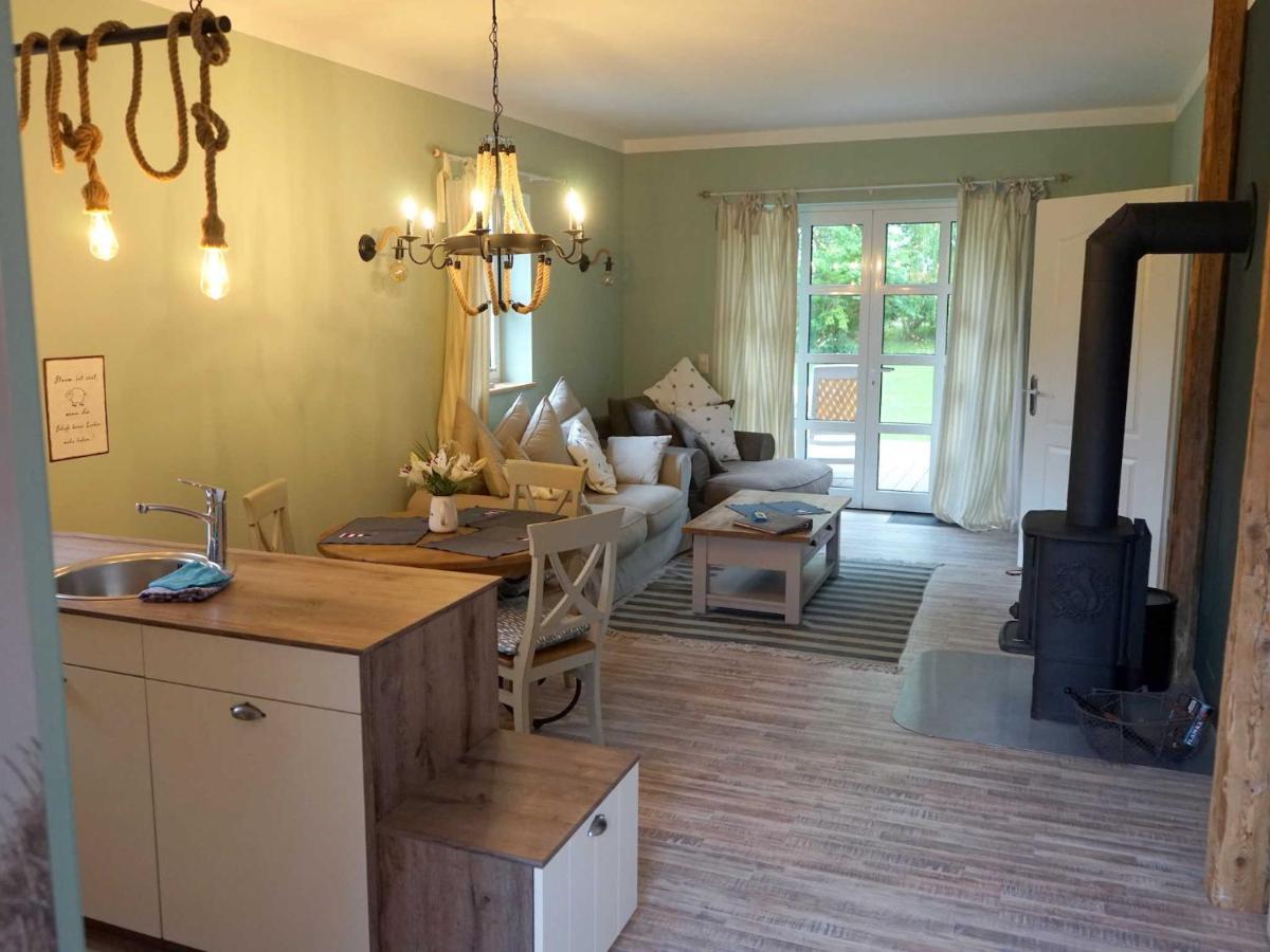 Two-Bedroom Apartment with Terrace,949542625:JPEG