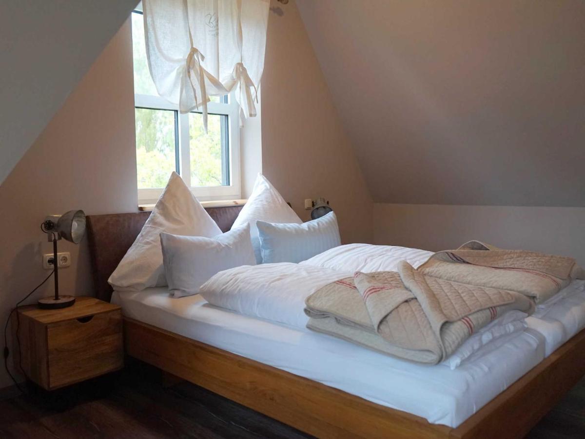 Two-Bedroom Apartment with Sauna,949542598:JPEG