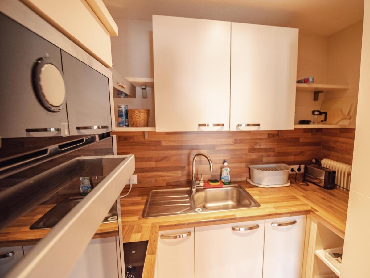 One-Bedroom Apartment,960224803:JPEG