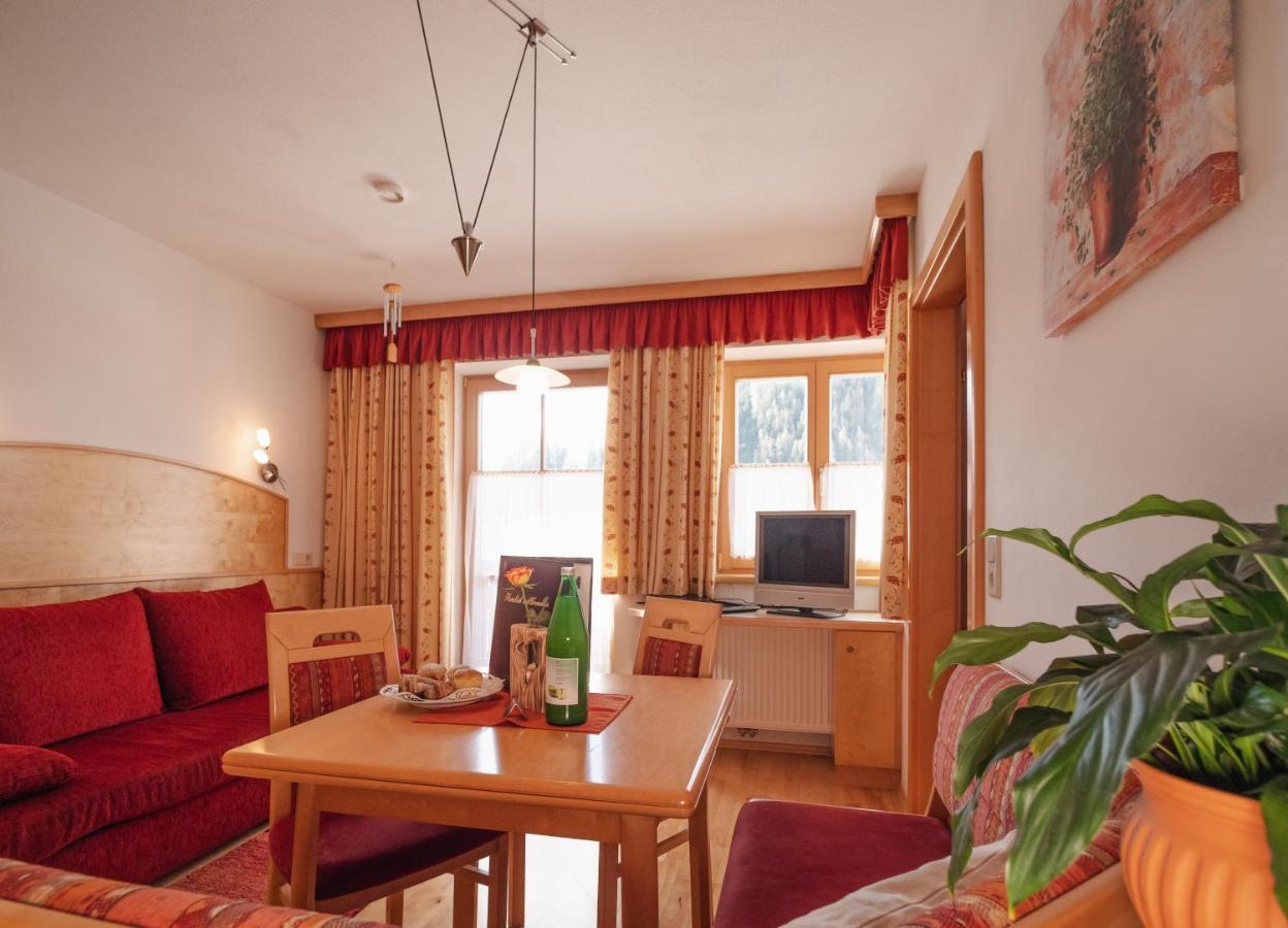 Two-Bedroom Apartment,960233803:JPEG