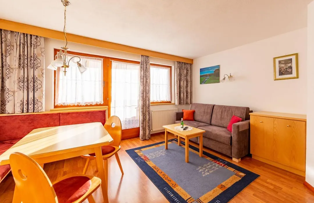 Haus Alpenrose-1