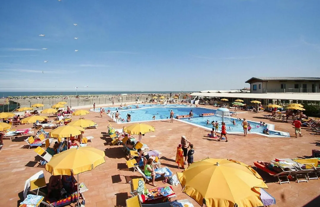 Mobile Home In Rosolina-Mare Directly On The Sea-1